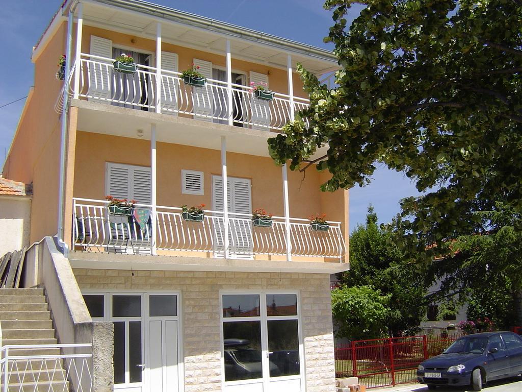 Apartments Danijela Трибунь Экстерьер фото